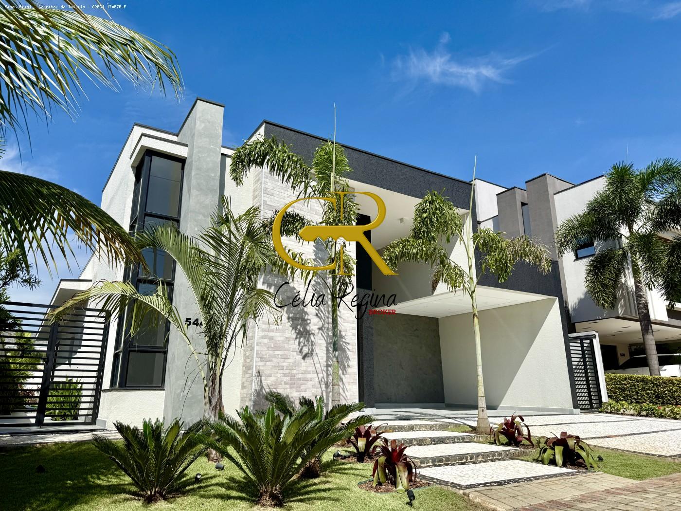 Casa em Condomínio