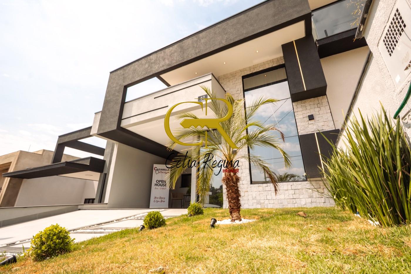 Casa em Condomínio