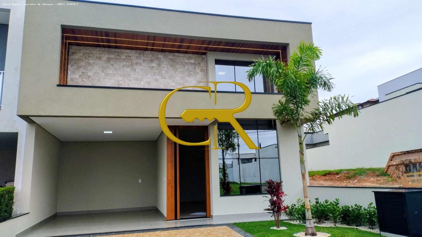 Casa em Condom�nio